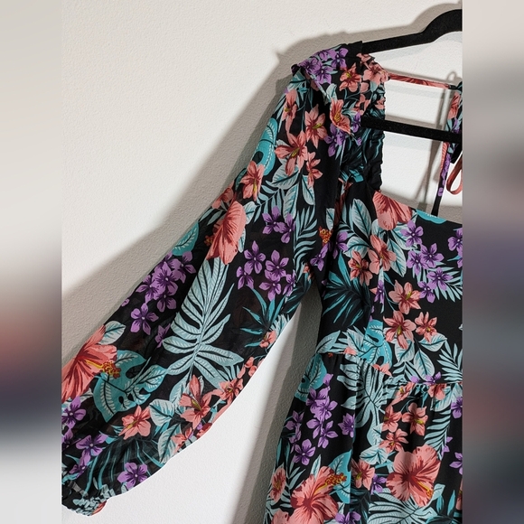 Lost + Wander Womens Black Tropical Floral Fit & Flare Dress Size M Like New! - Picture 6 of 12